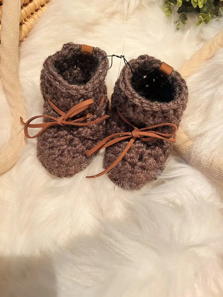 Hart Strings || Crochet Booties