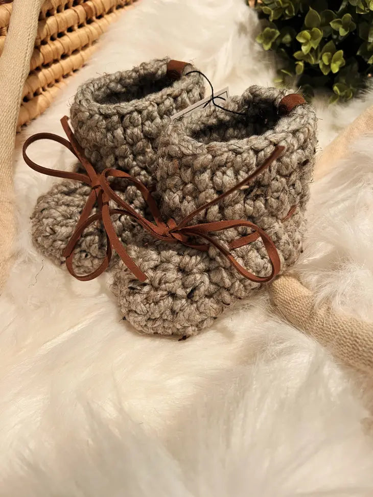 Hart Strings || Crochet Booties