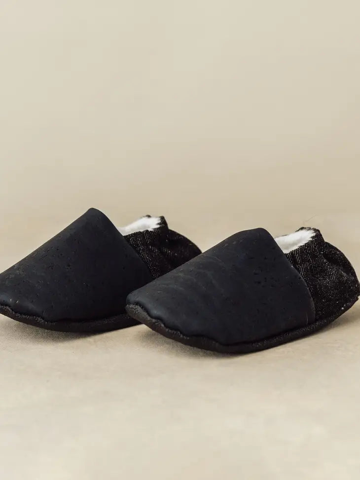 SoftSoul Footwear INC || Liam Cork Low Top Slipper