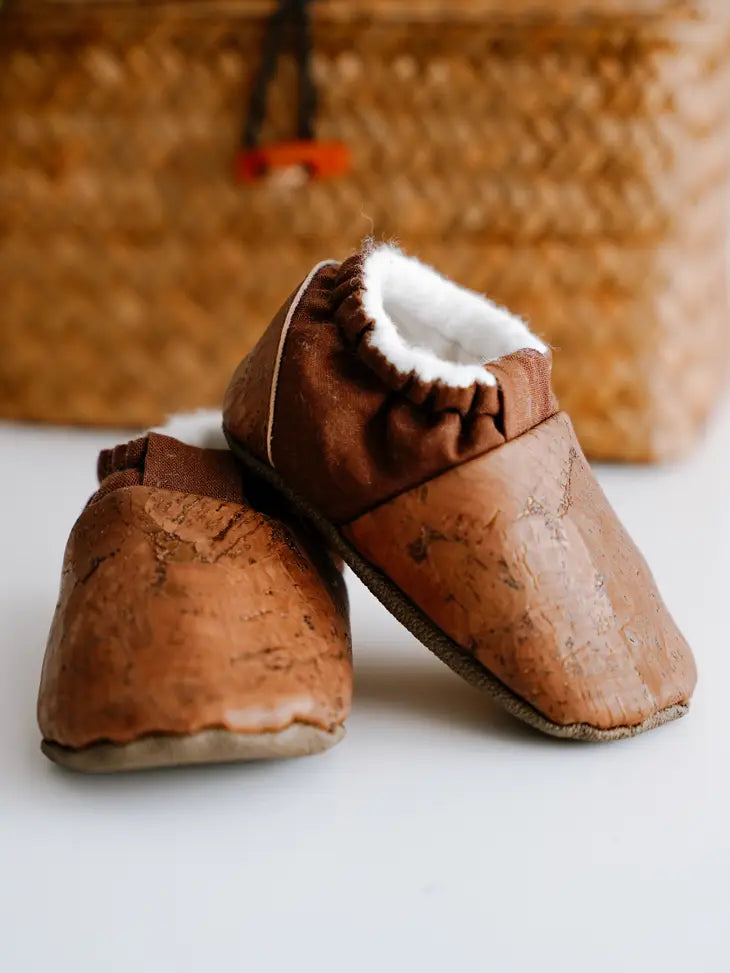 SoftSoul Footwear INC || Rue Cork Shootie Slipper